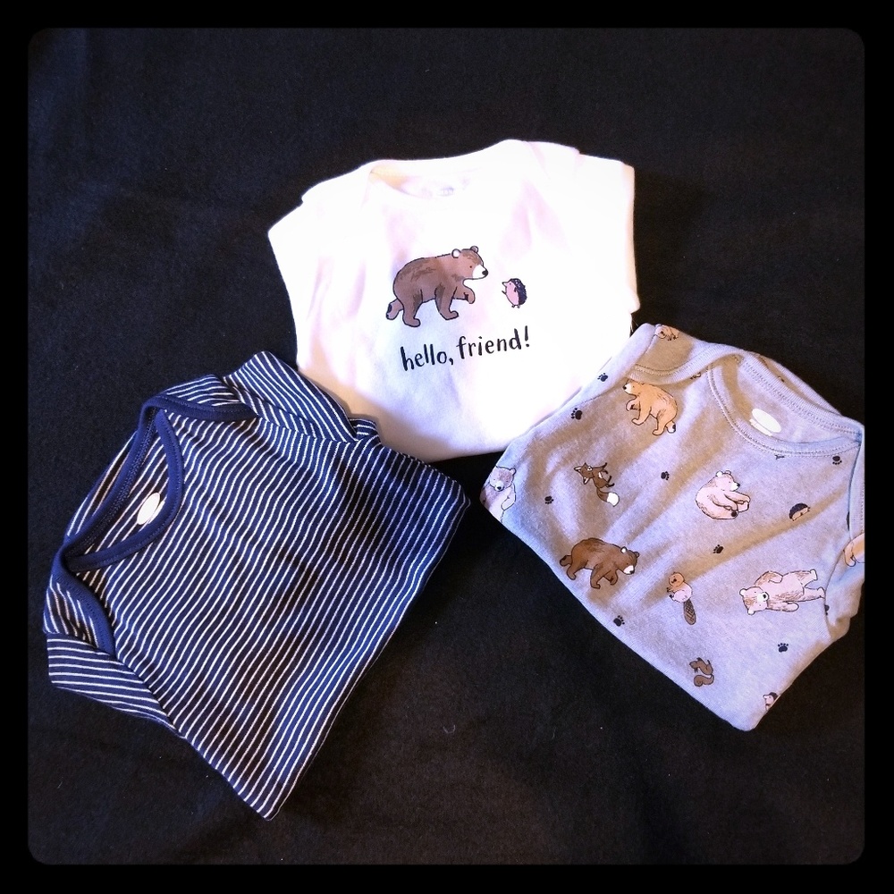 Old Navy infant long-sleeved onsies bundle 3-6 mos